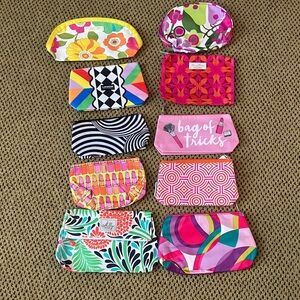 Clinique Colorful Cosmetic Bags Set